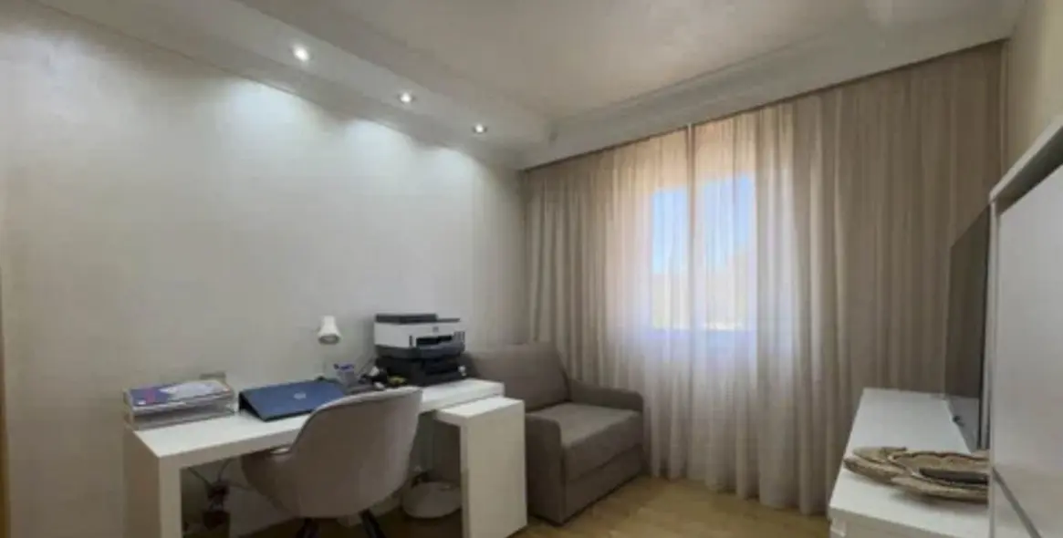 Sale of penthouse in Atalaya 11