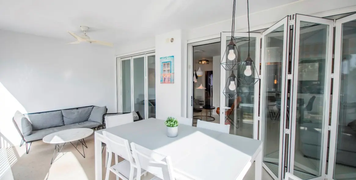 Продажа апартаментов на среднем этаже в Elviria 26