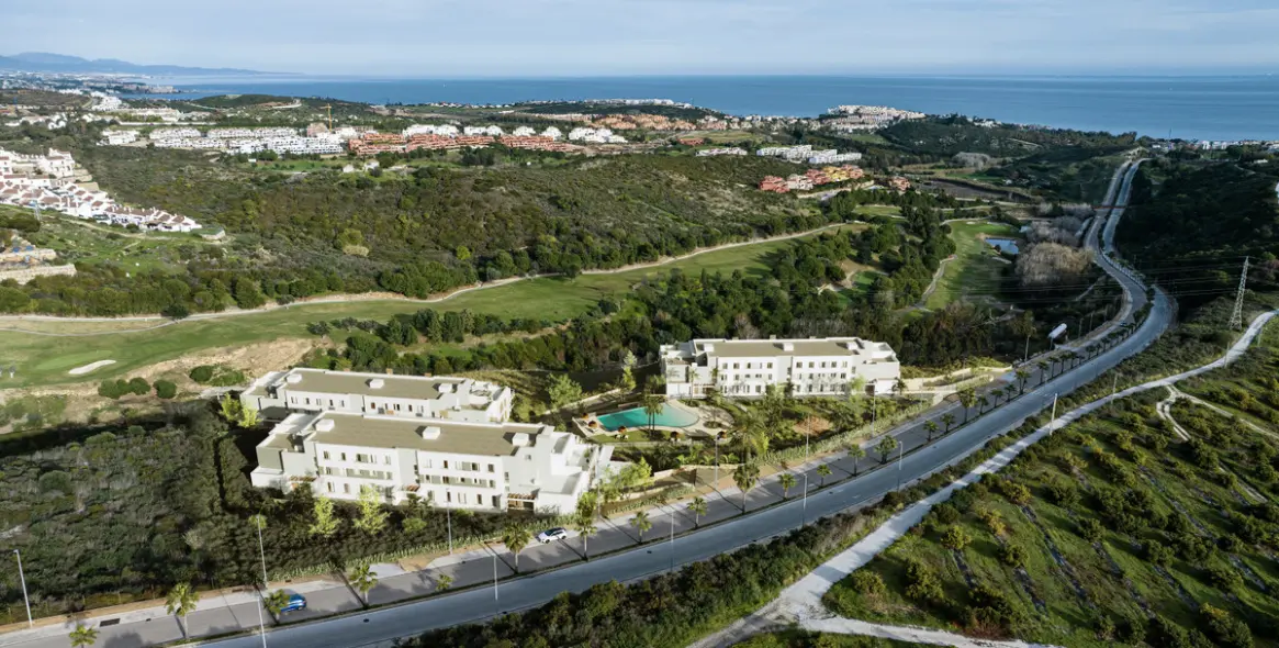 Продажа апартаментов на первом этаже в Casares 14