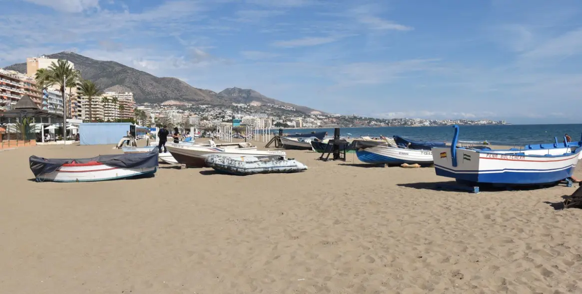 Продажа апартаментов на среднем этаже в Fuengirola 24