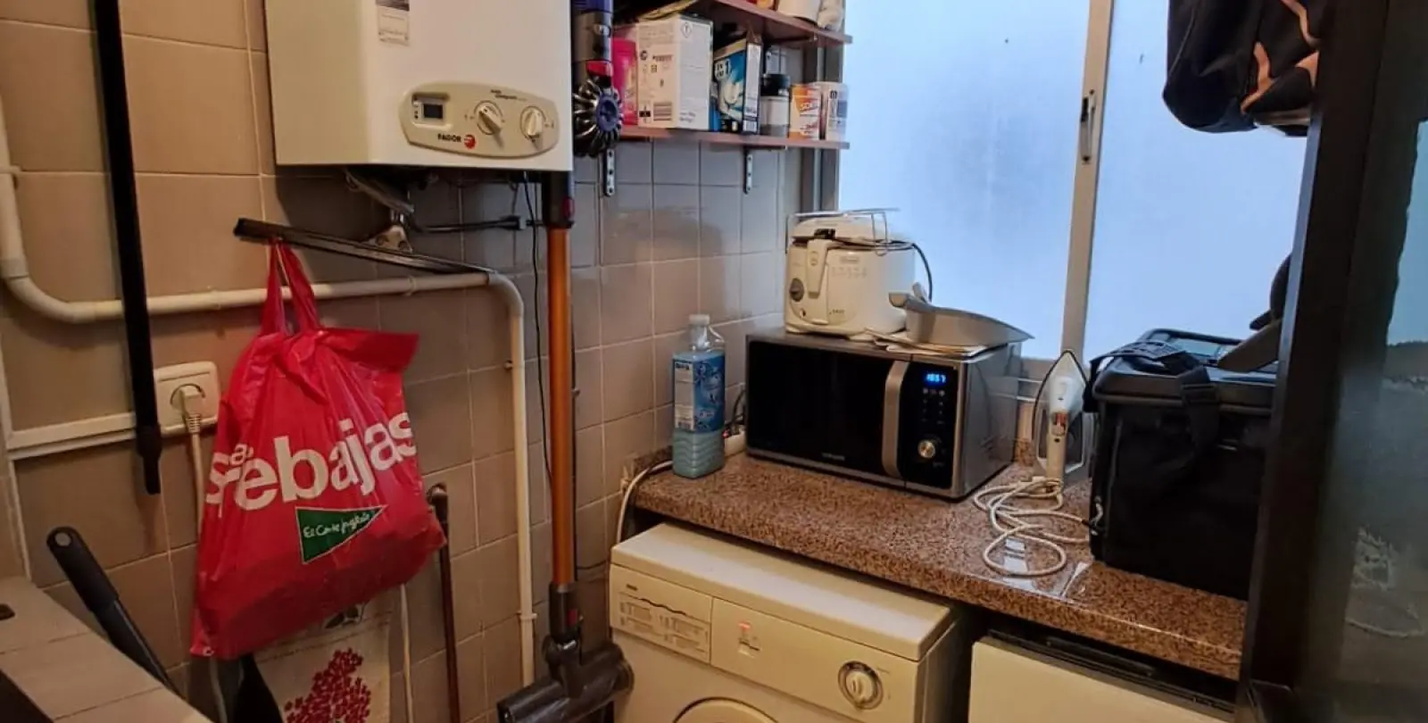 Venta de apartamento en planta media en Fuengirola 9