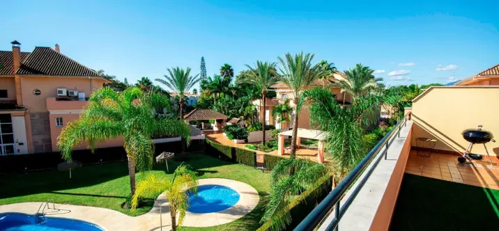 Sale of penthouse in Marbella 1