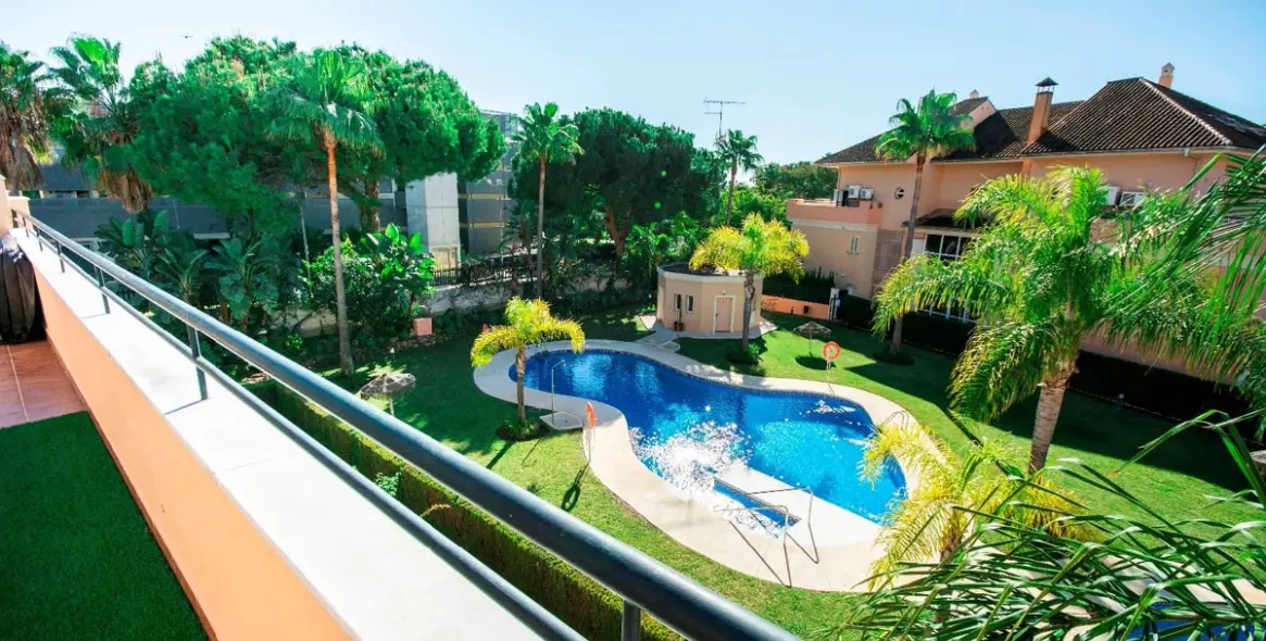 Sale of penthouse in Marbella 16