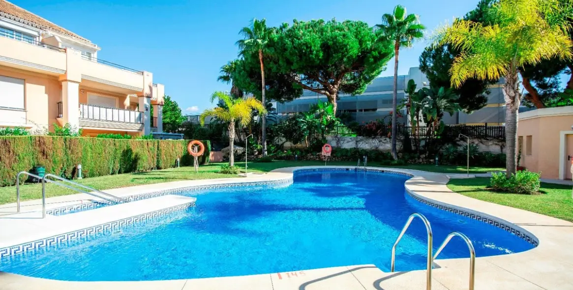 Sale of penthouse in Marbella 19