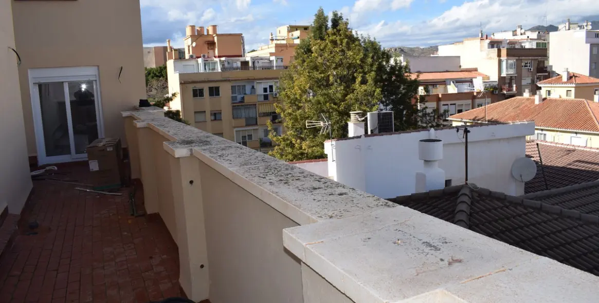 Sale of middle floor apartment in Málaga Centro 1