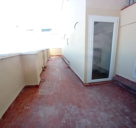 Sale of middle floor apartment in Málaga Centro