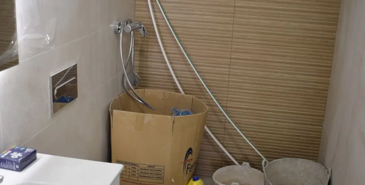 Sale of middle floor apartment in Málaga Centro 7