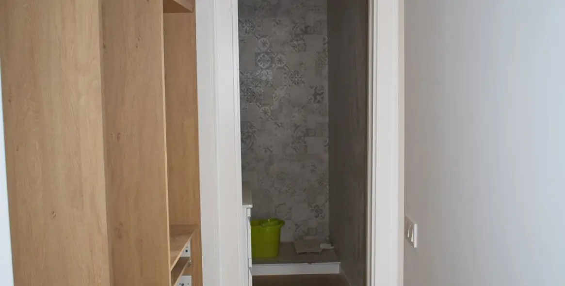 Sale of middle floor apartment in Málaga Centro 9