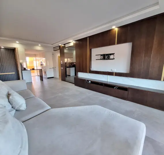 Sale of middle floor apartment in Bel Air