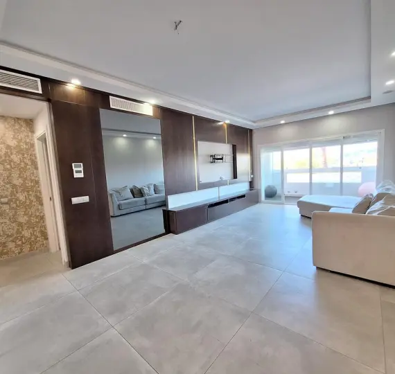 Sale of middle floor apartment in Bel Air