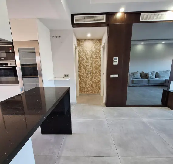 Sale of middle floor apartment in Bel Air