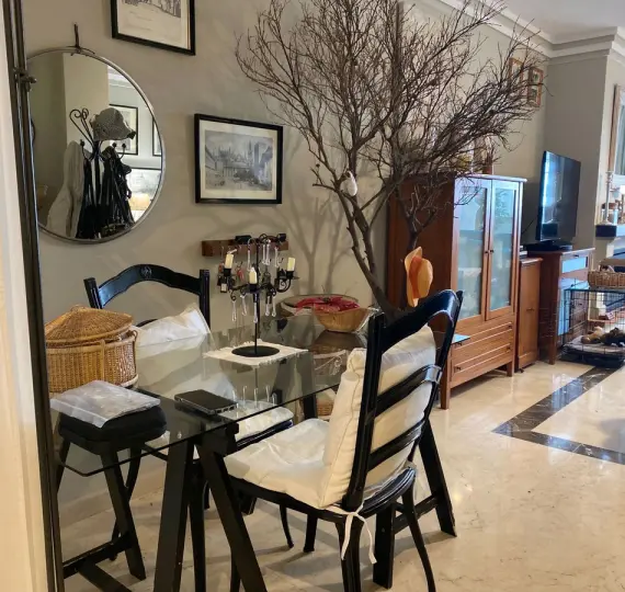 Sale of middle floor apartment in Río Real