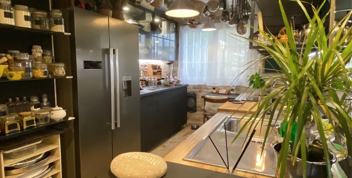 Продажа апартаментов на среднем этаже в Río Real 8