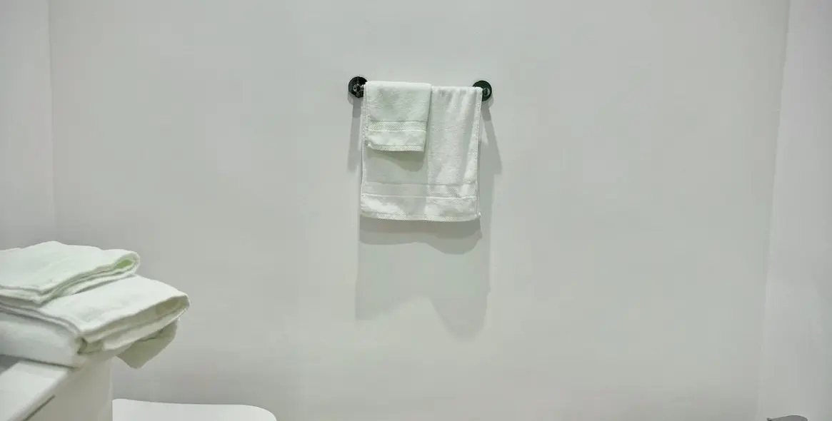 Venta de apartamento en planta media en Calahonda 30