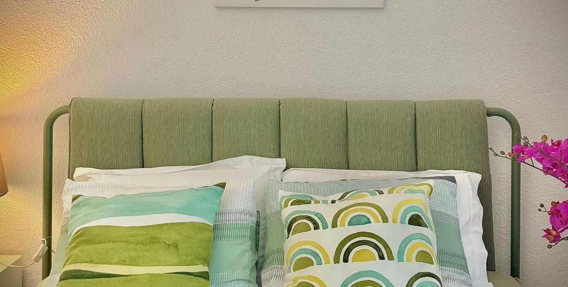 Venta de apartamento en planta media en Calahonda 32