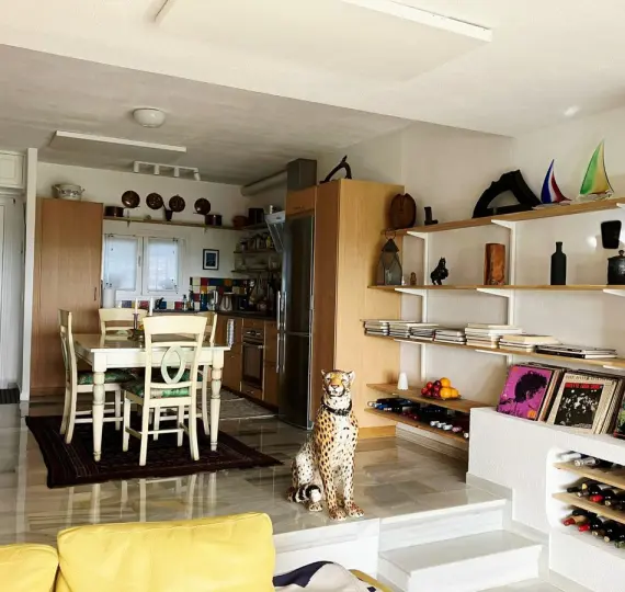 Sale of middle floor apartment in Reserva de Marbella