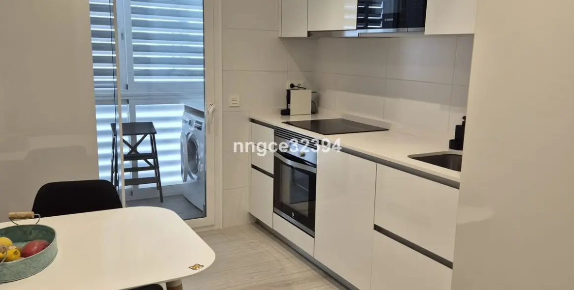 Sale of middle floor apartment in Nueva Andalucía 11