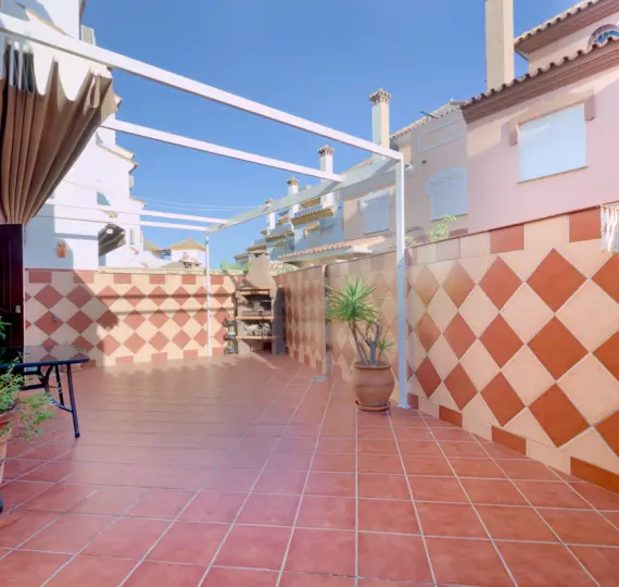 Sale of townhouse in Torre del Mar