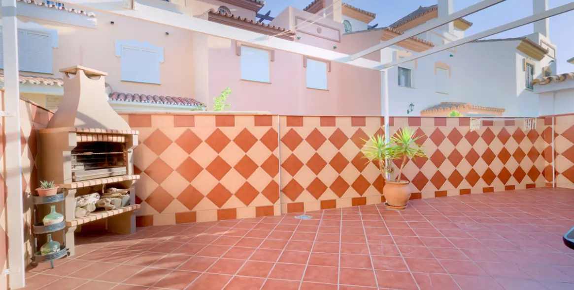 Sale of townhouse in Torre del Mar 11