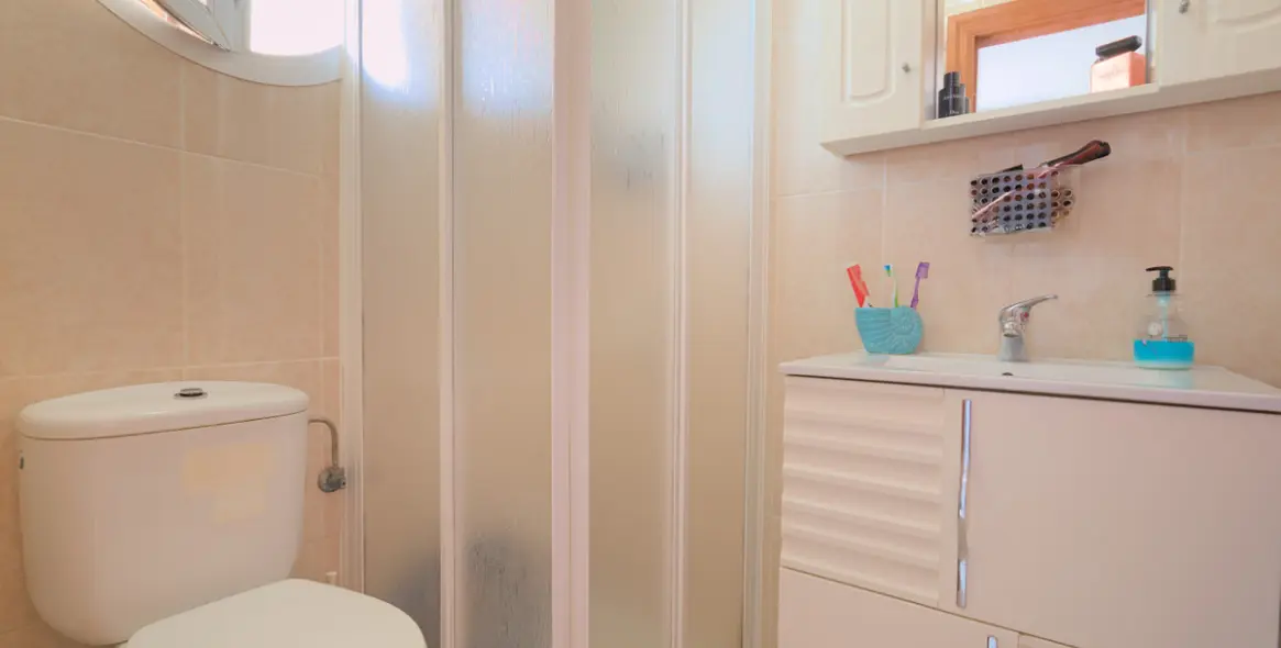 Sale of townhouse in Torre del Mar 17