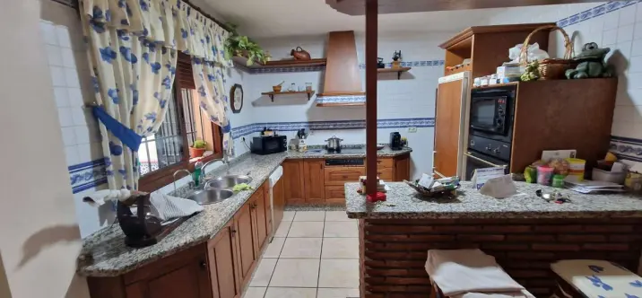 Sale of detached villa in Alhaurín de la Torre 2