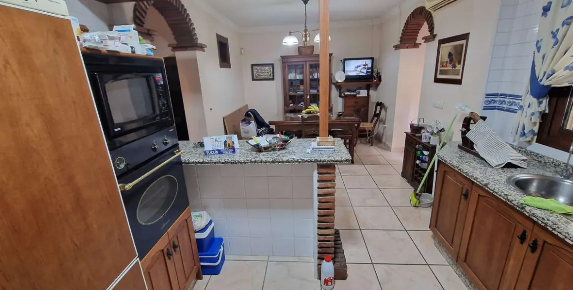 Sale of detached villa in Alhaurín de la Torre 4