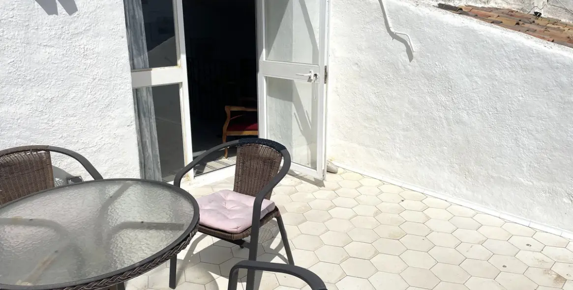 Sale of penthouse duplex in Estepona 16