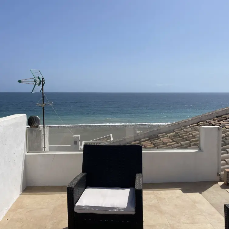 Venta de ático dúplex en Estepona