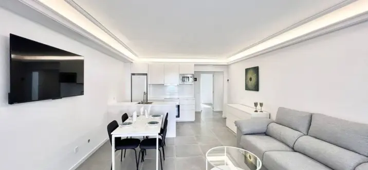 Long-term rent of ground floor apartment in Costalita 2