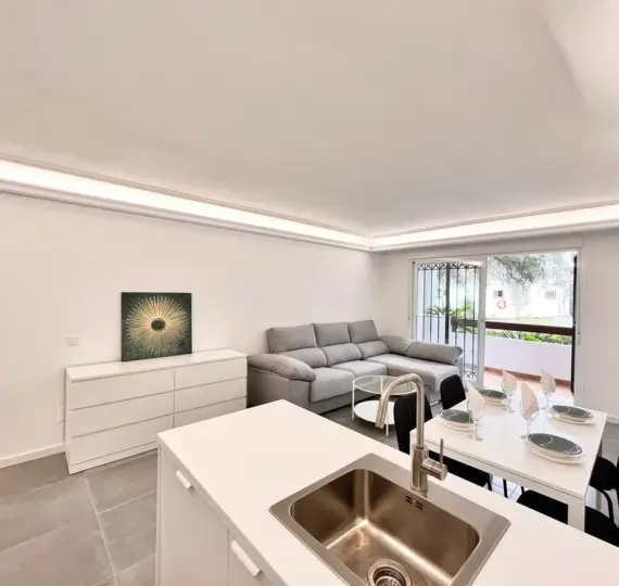 Long-term rent of ground floor apartment in Costalita