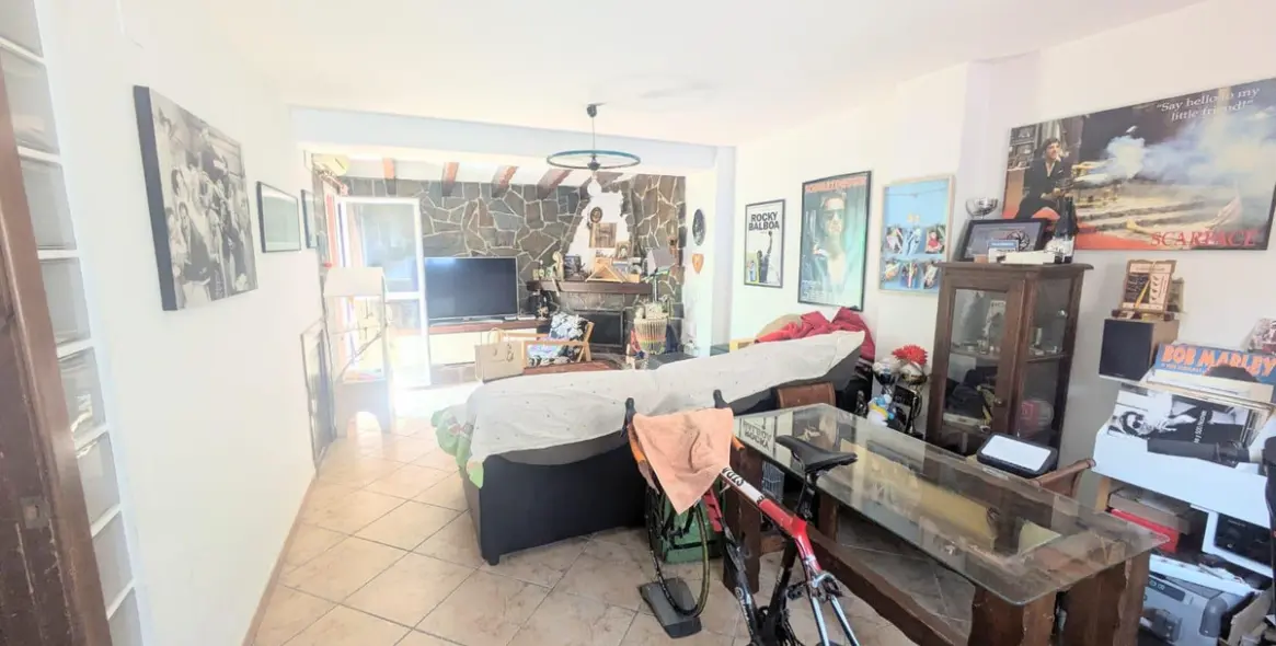 Sale of townhouse in El Pinillo 12