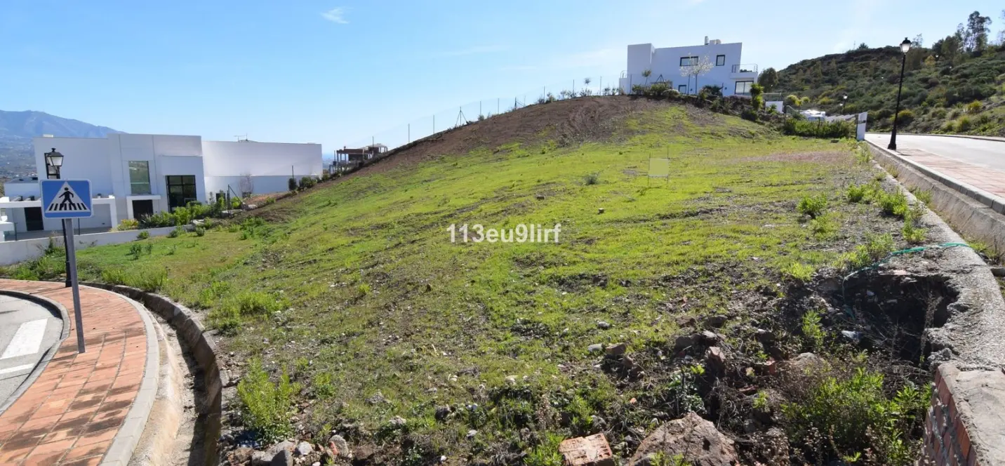 Venta de parcela residencial en La Cala Golf 1