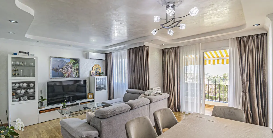 Sale of penthouse in Diana Park 2