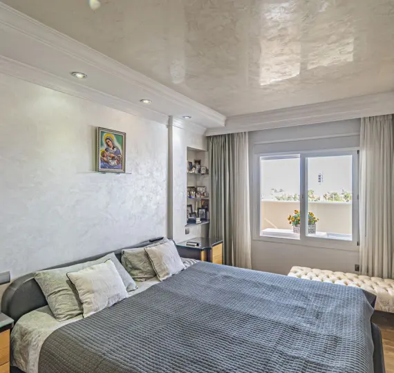 Sale of penthouse in Diana Park