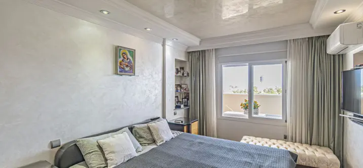 Sale of penthouse in Diana Park 4