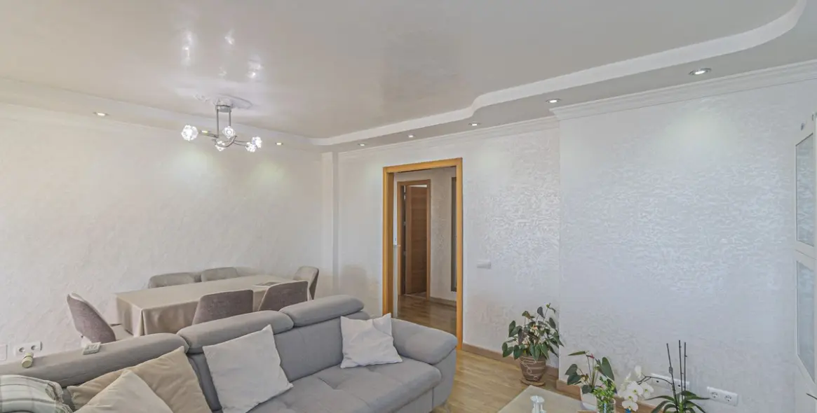 Sale of penthouse in Diana Park 10