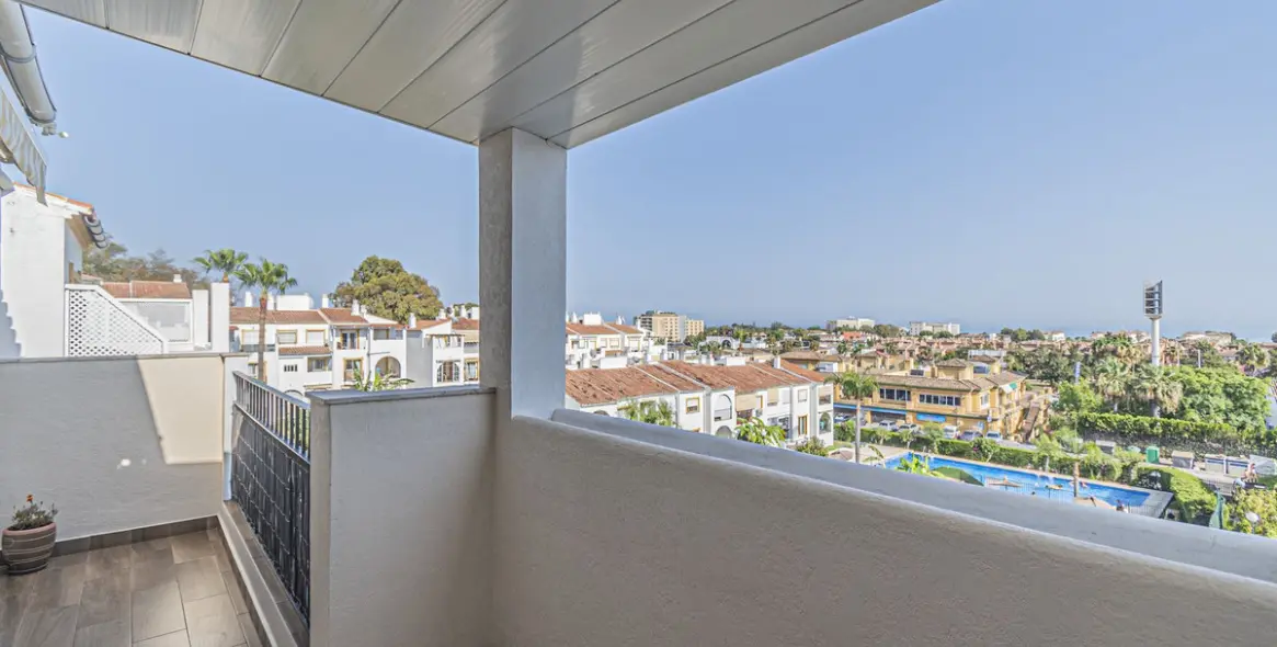 Sale of penthouse in Diana Park 11