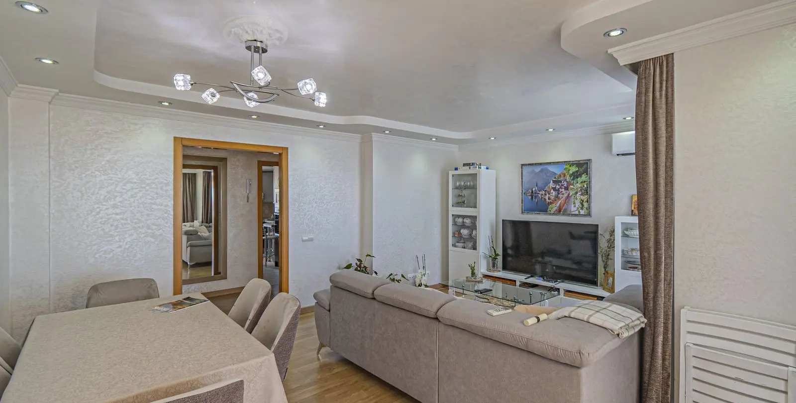 Sale of penthouse in Diana Park 9