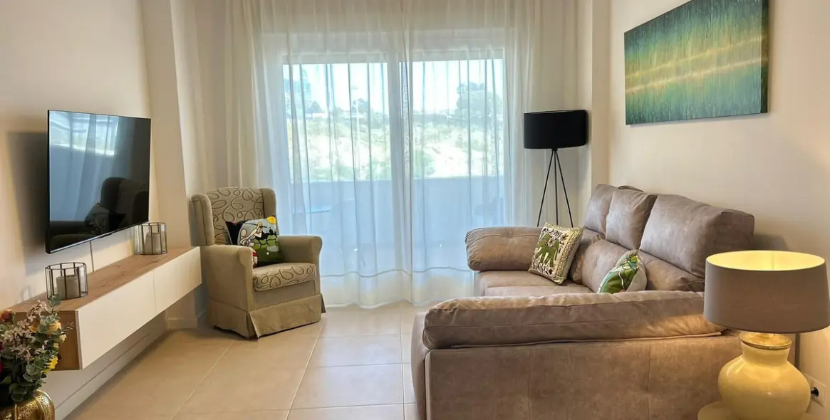 Продажа апартаментов на первом этаже в Estepona (район Estepona) 4