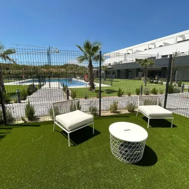 Продажа апартаментов на первом этаже в Estepona