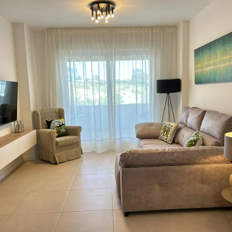 Sale of ground floor apartment in Estepona