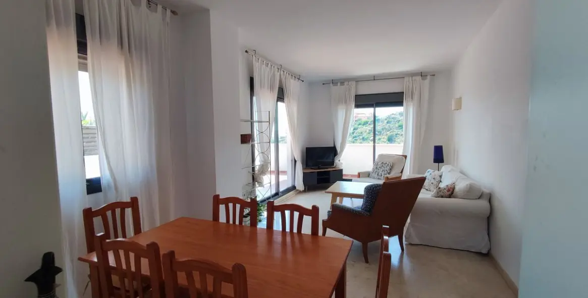 Продажа апартаментов на первом этаже в Manilva 14