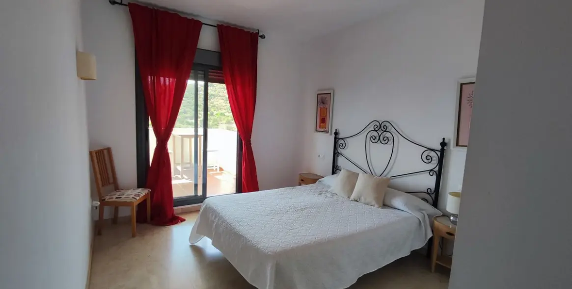 Продажа апартаментов на первом этаже в Manilva 15