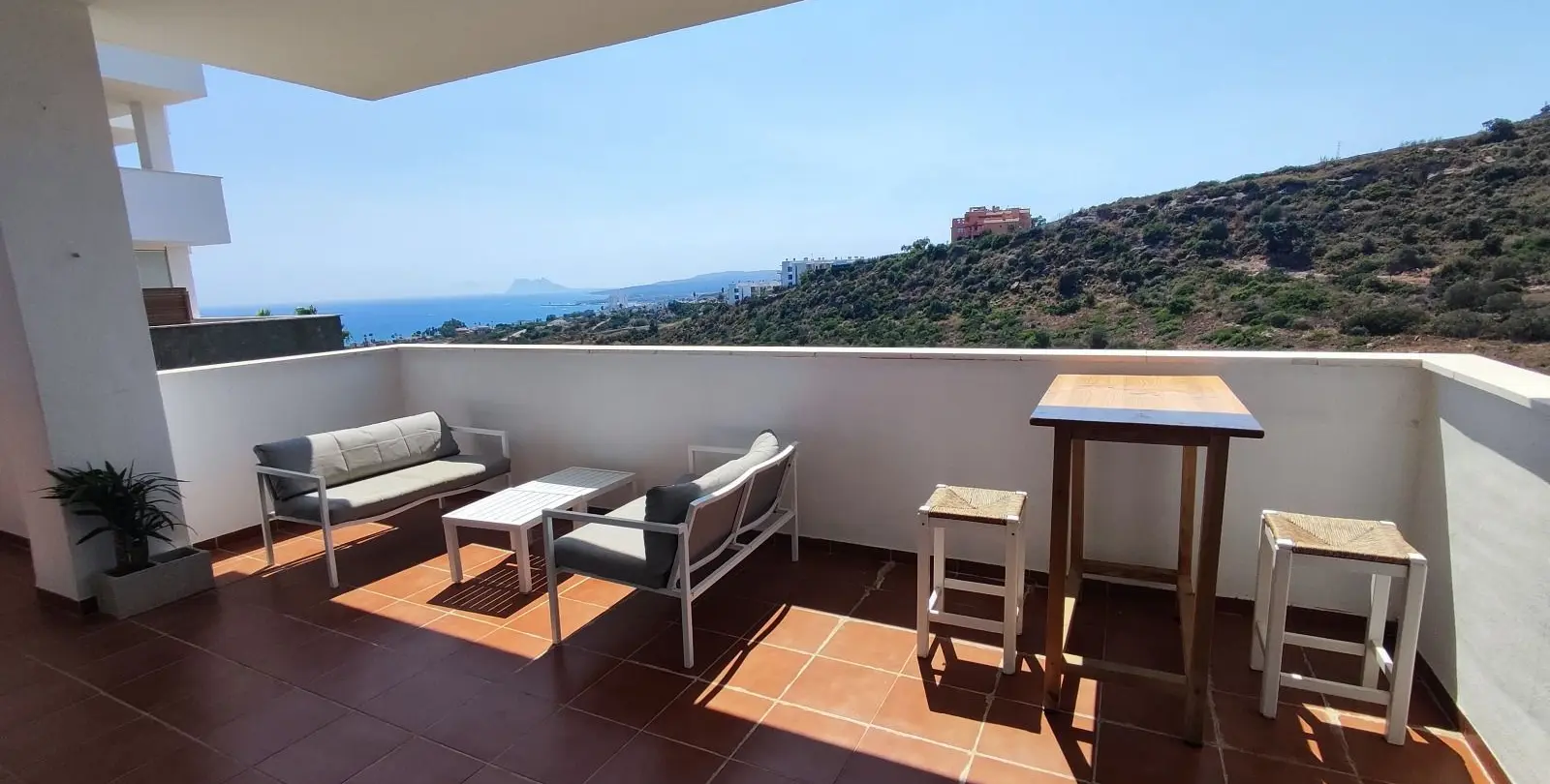 Venta de apartamento en planta baja en Punta Chullera 12