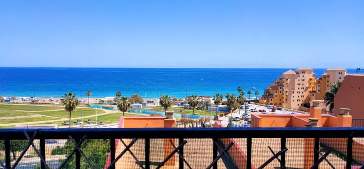 Venta de ático en Fuengirola 0