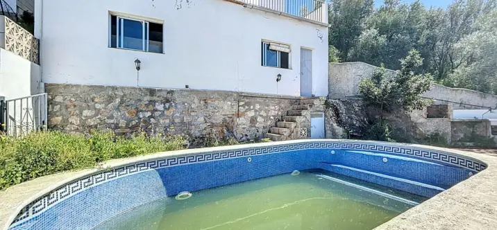 Sale of detached villa in Cómpeta 2