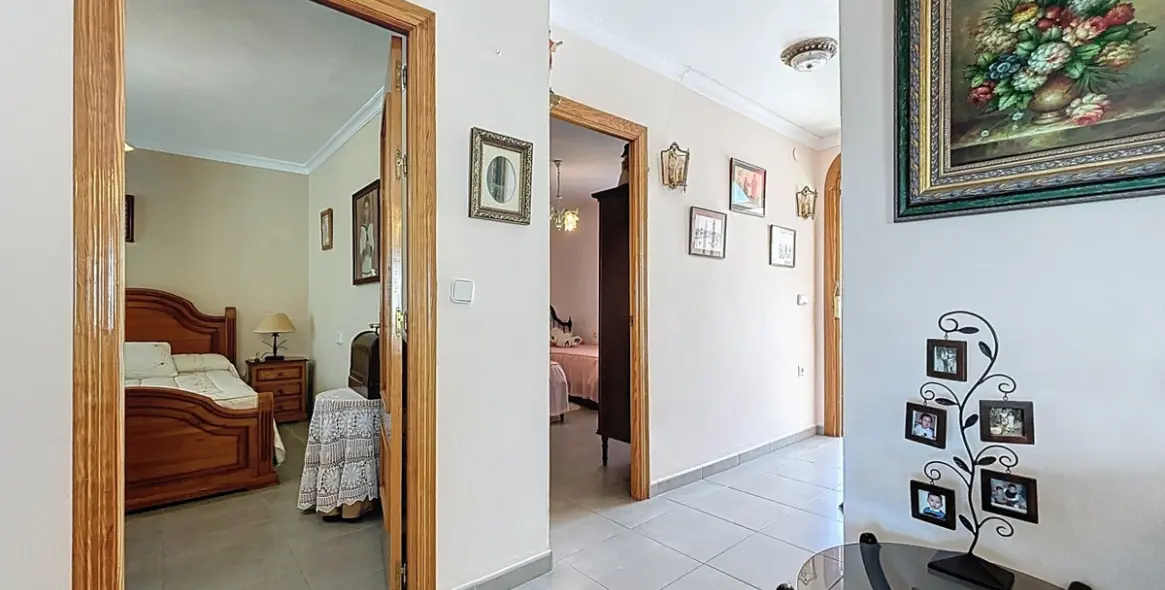 Sale of detached villa in Cómpeta 12