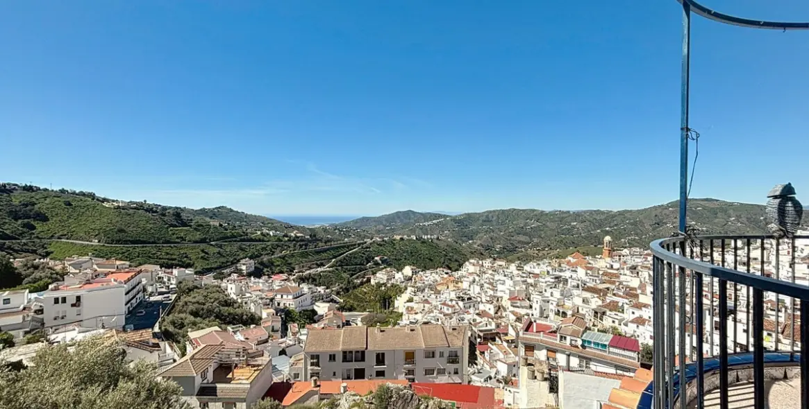 Sale of detached villa in Cómpeta 26