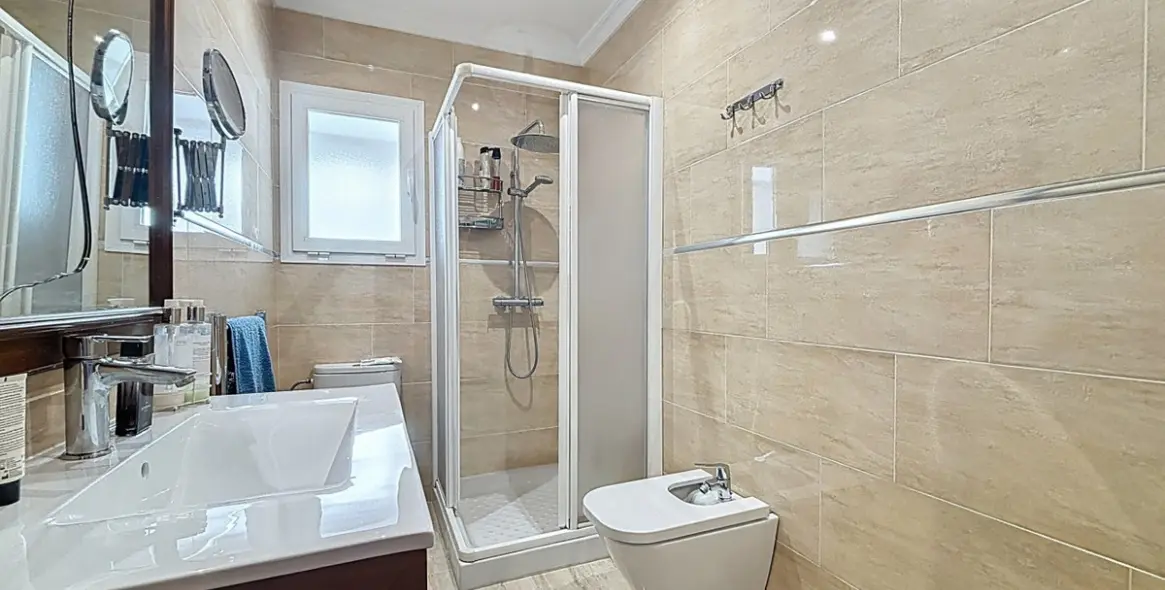 Sale of detached villa in Cómpeta 32