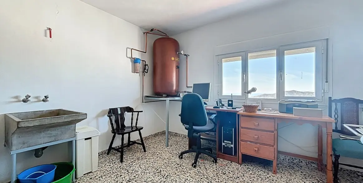 Sale of detached villa in Cómpeta 41